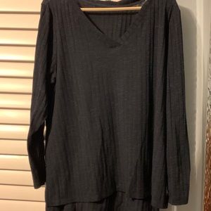 Long sleeve v neck